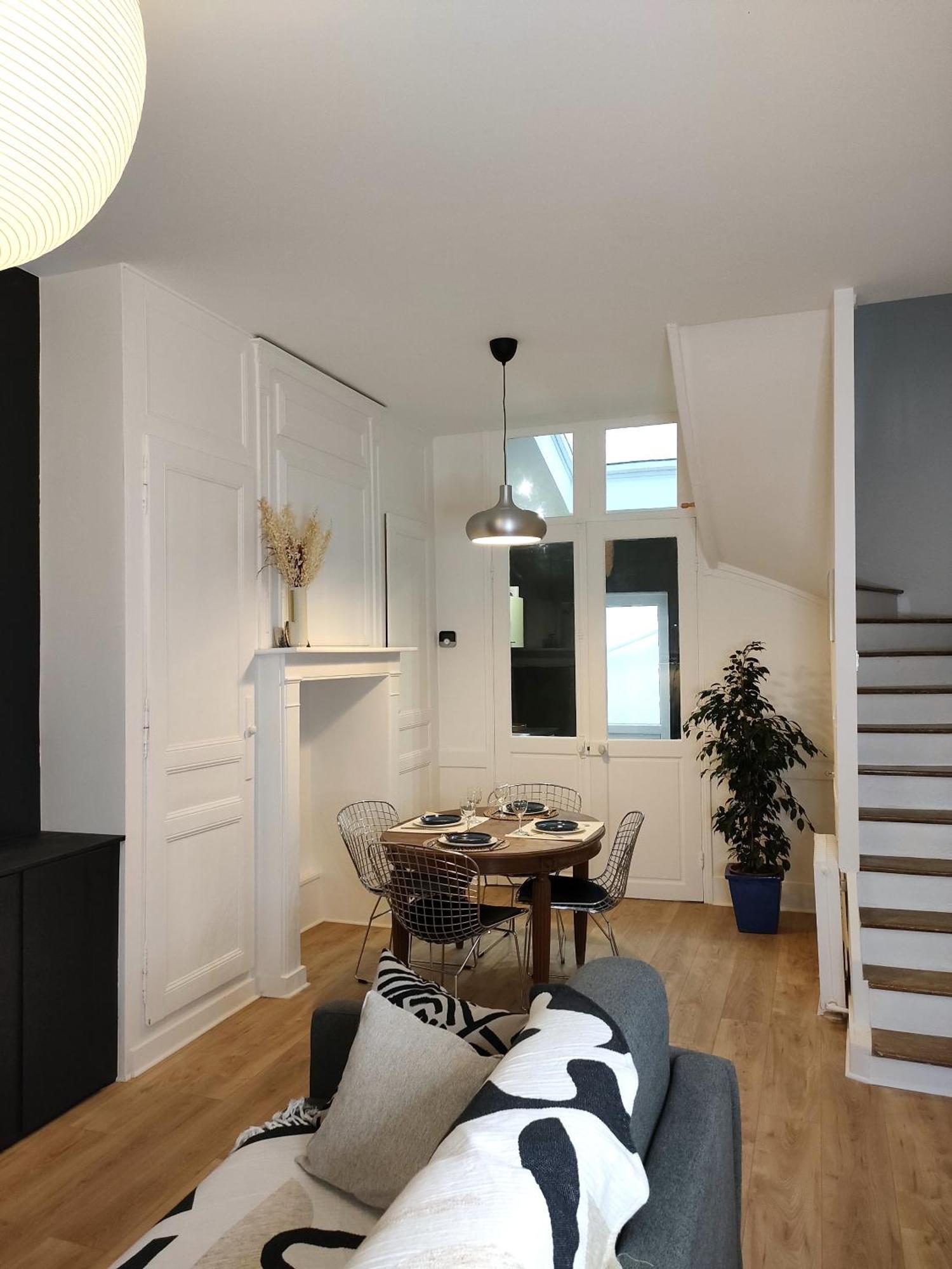 Holiday home La Maison Dakote 10 Min A Pied De L'hyper Centre Amiens